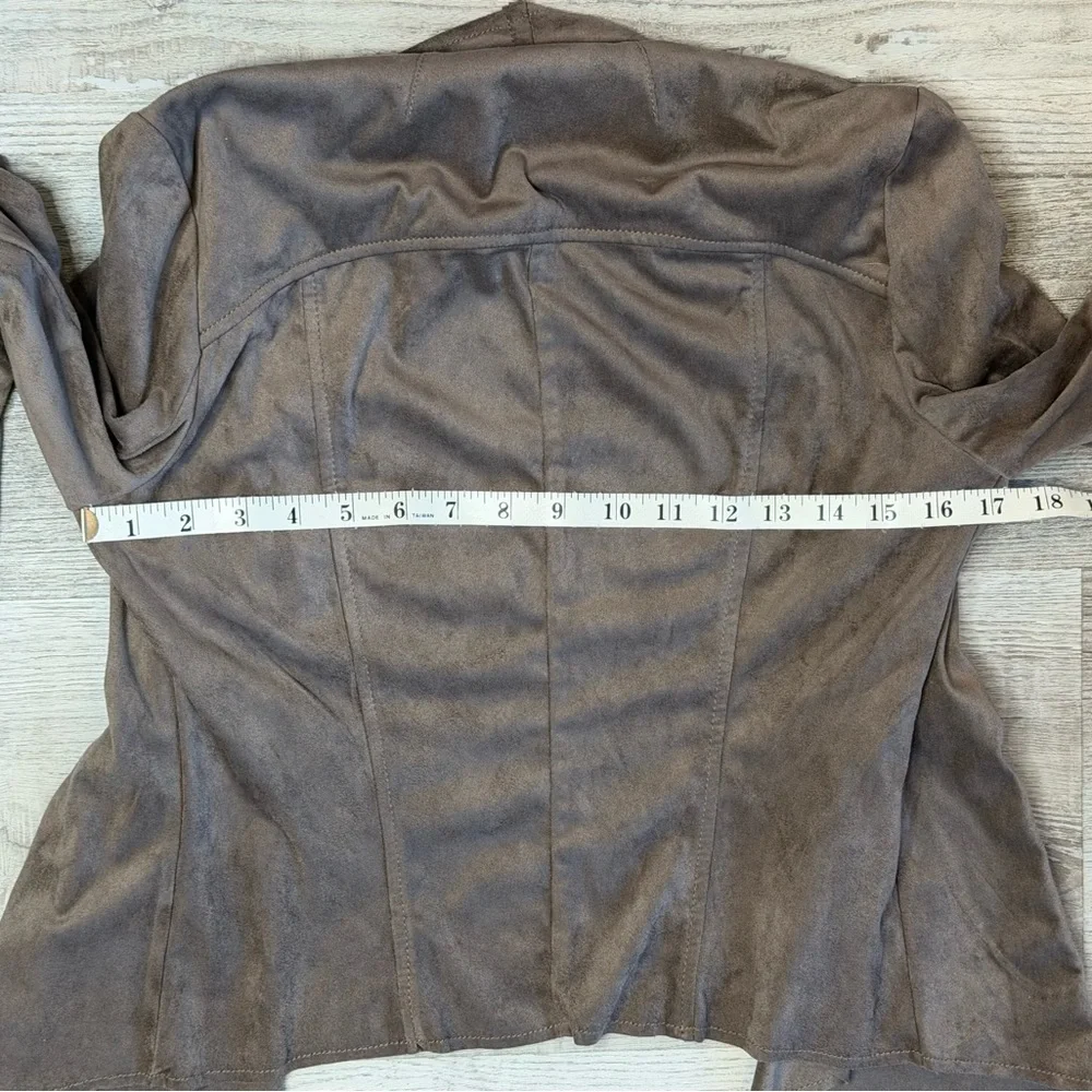 Kut from the Kloth Faux Suede lightweight Draping Jacket Women’s size XS Taupe